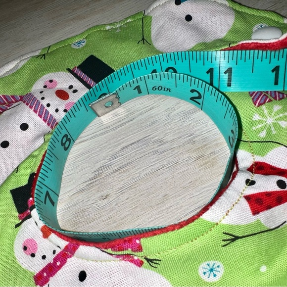 NEW Holiday Dancing Snowman - Handmade Baby Gift Set - Baby Toddler Bib & Burp - Picture 8 of 8